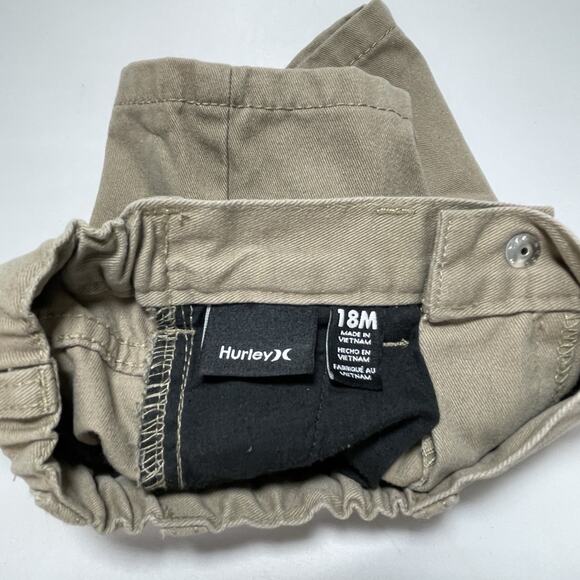 Hurley Toddler Khaki Shorts size 18 months - Picture 4 of 4